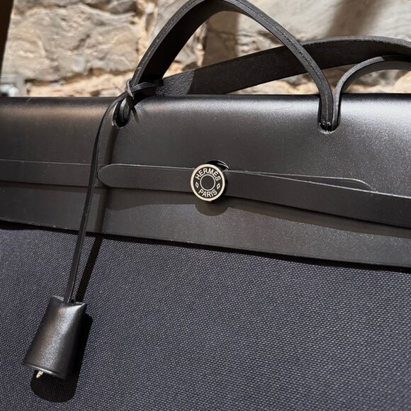Hermès 2020 Black Vache Hunter Toile Officier Herbag Zip 52 Bag - Picture 2 of 16
